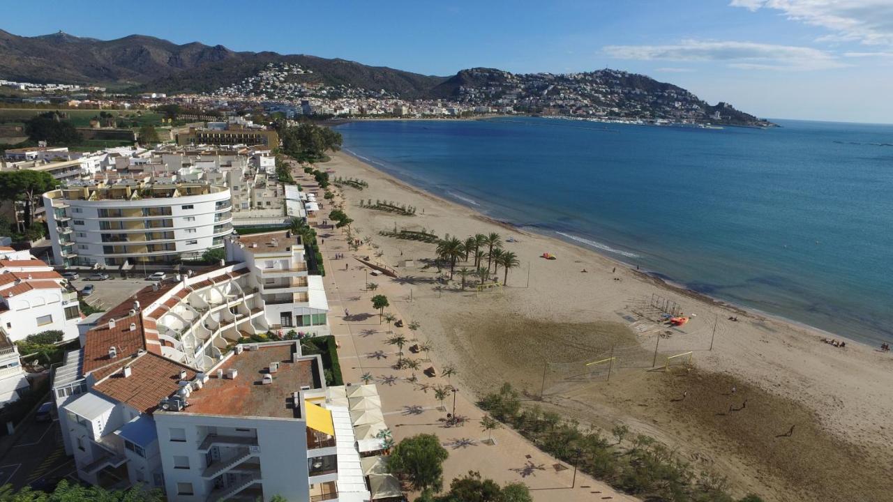 Inmosantos Oasis A3 Apartman Roses Kültér fotó