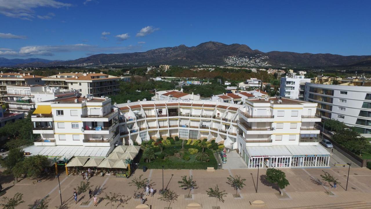 Inmosantos Oasis A3 Apartman Roses Kültér fotó